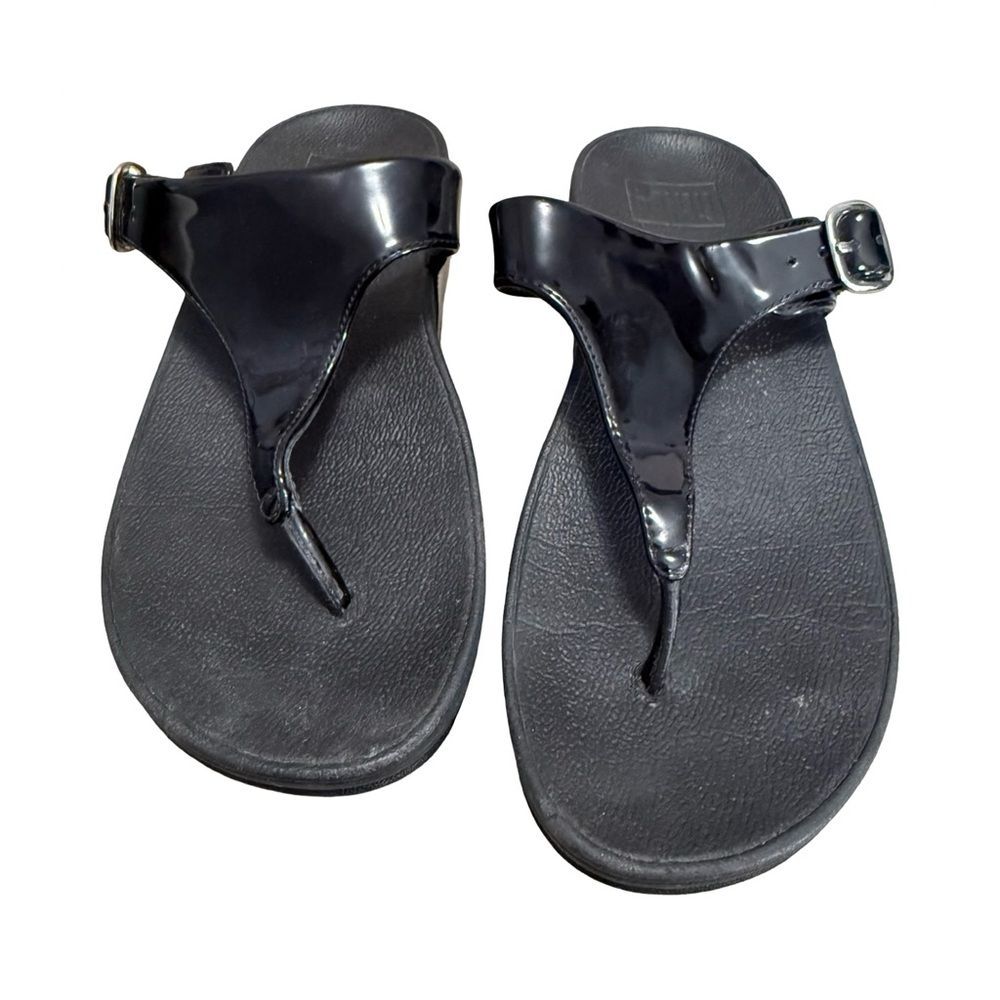 FitFlop Black Patent Leather Flare Wedge Thong Sandals Size 6 Comfort Orthotic